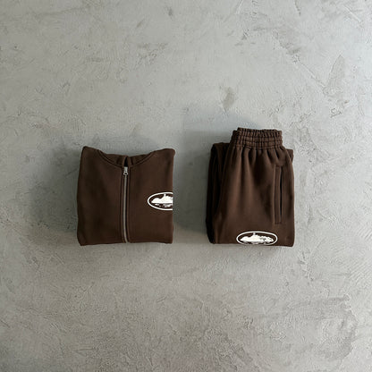 island puff print zip set-brown