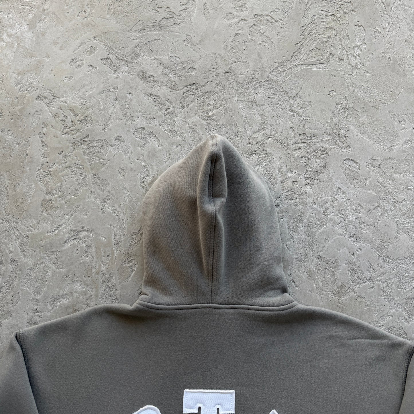 college arch open hem set-grey