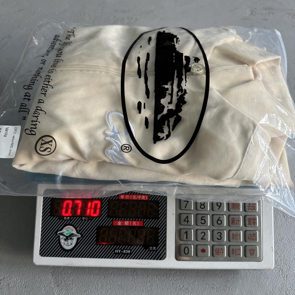 Velor track set – Cream