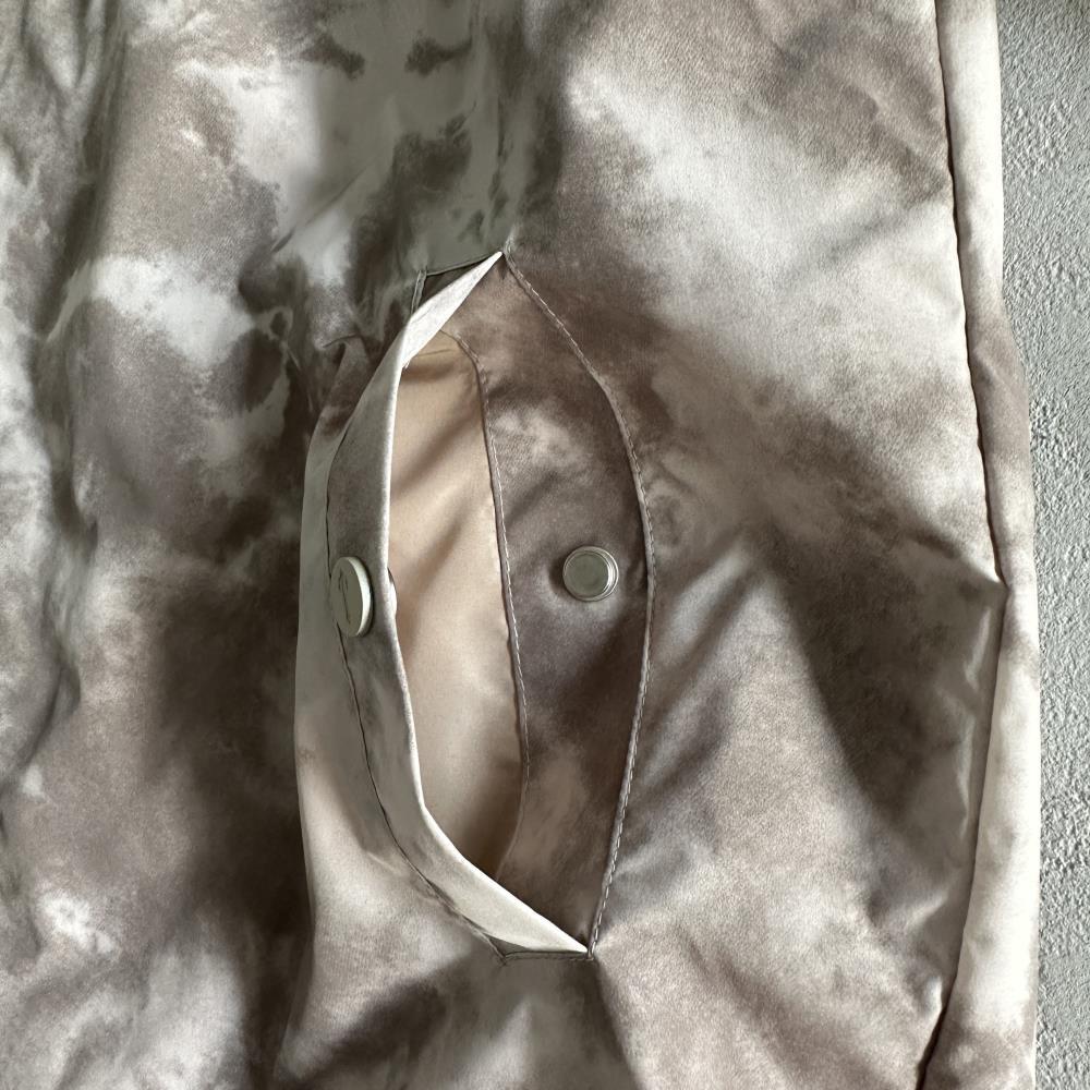 washed arch windbreaker