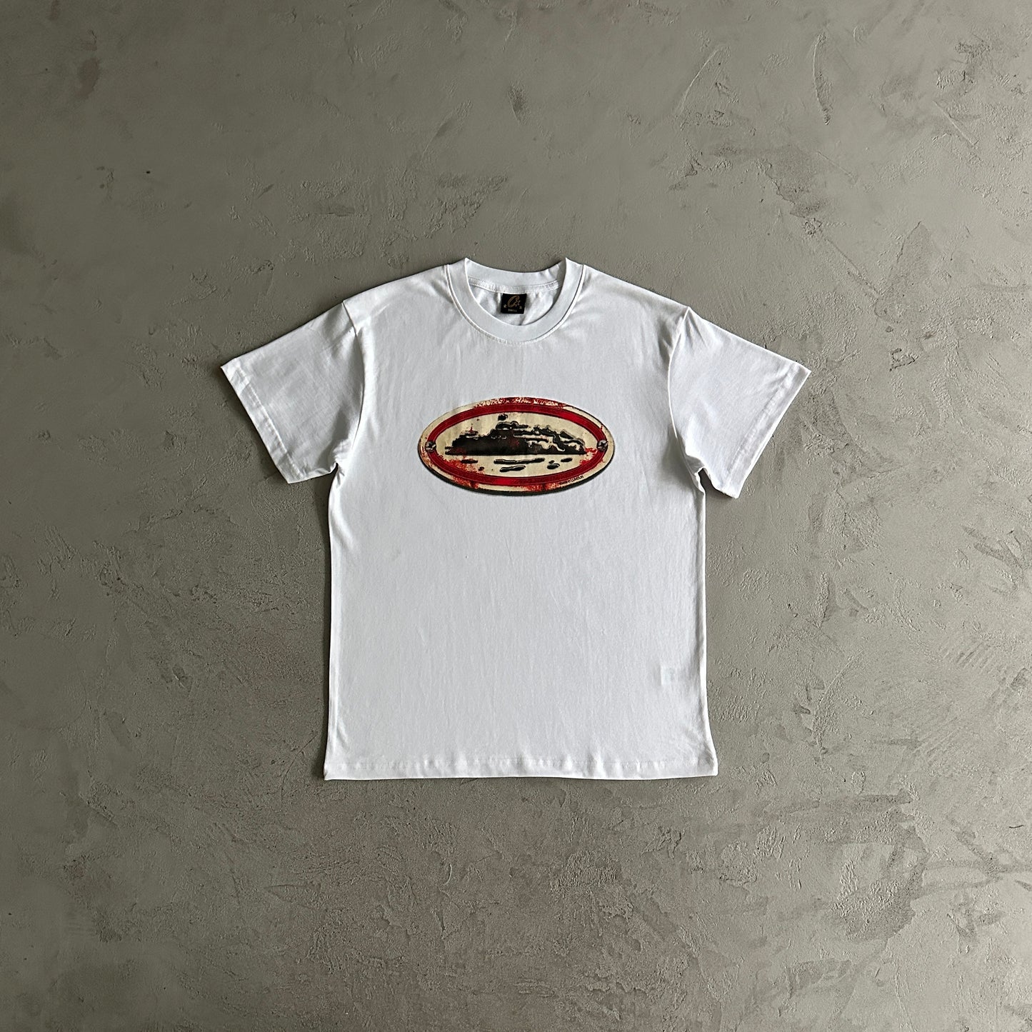 rusty alcatraz tee -white