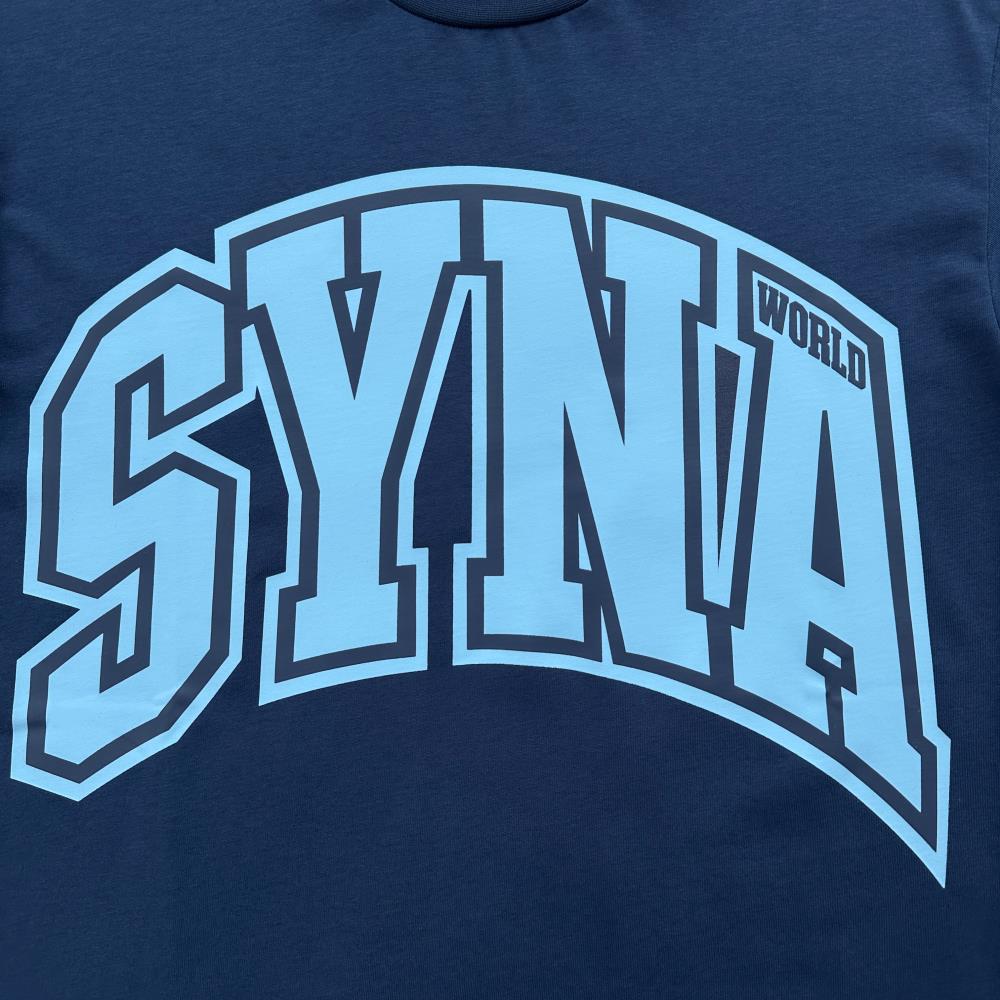 Syna world crest Tee