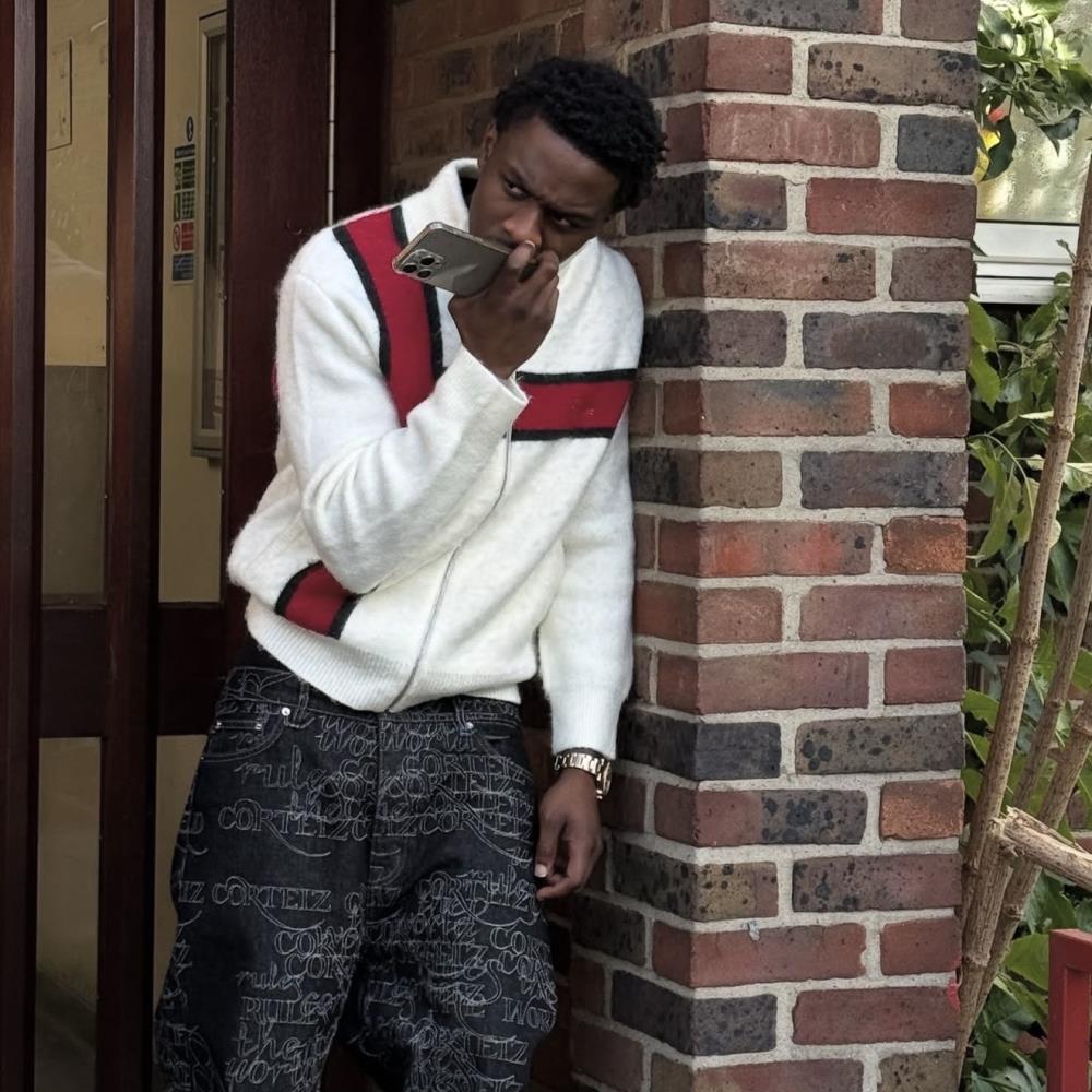 lux knit zip up-White