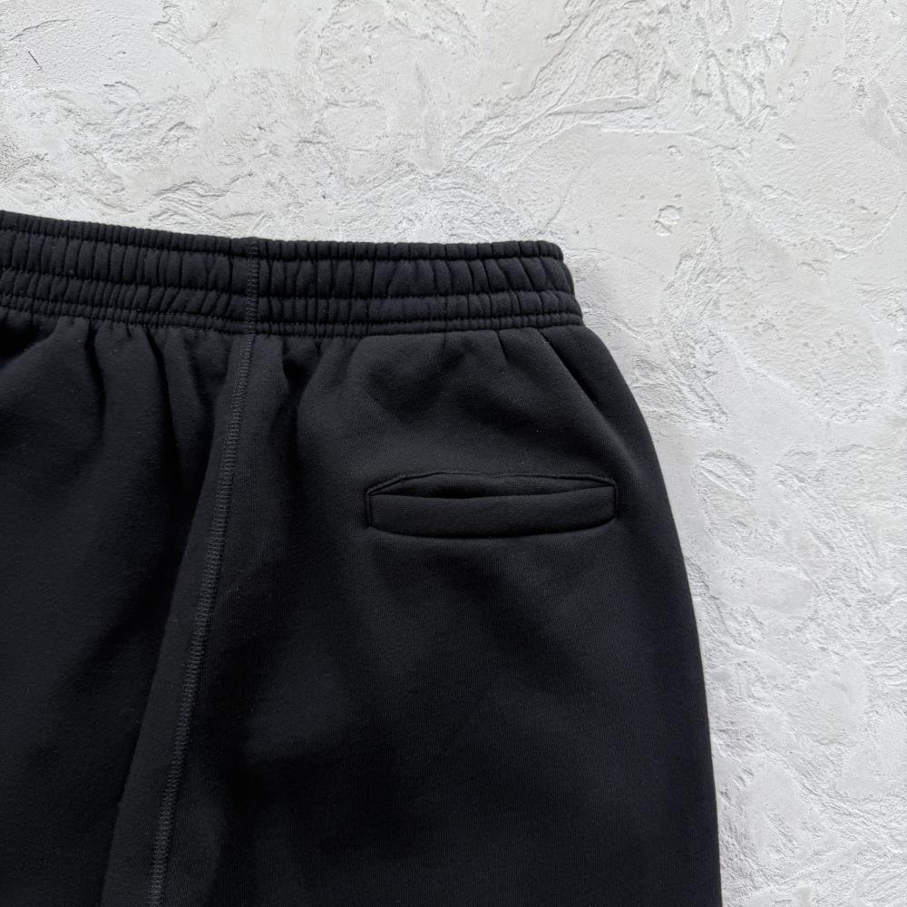 LUNDUN STITCH OPEN HEM -triple black