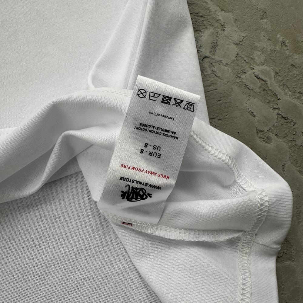 Syna world T-shirt