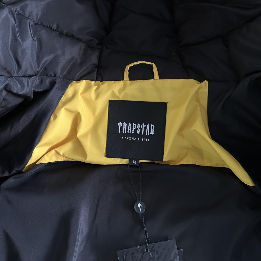 Decoded Arch Puffer Jacket Black Yellow