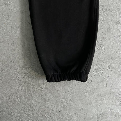 Satin C-star applique suit-black