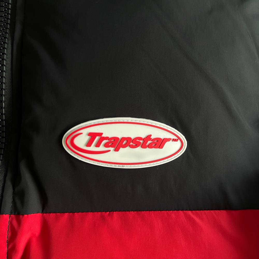 hyperdrive puffer jacket-blackredwhite