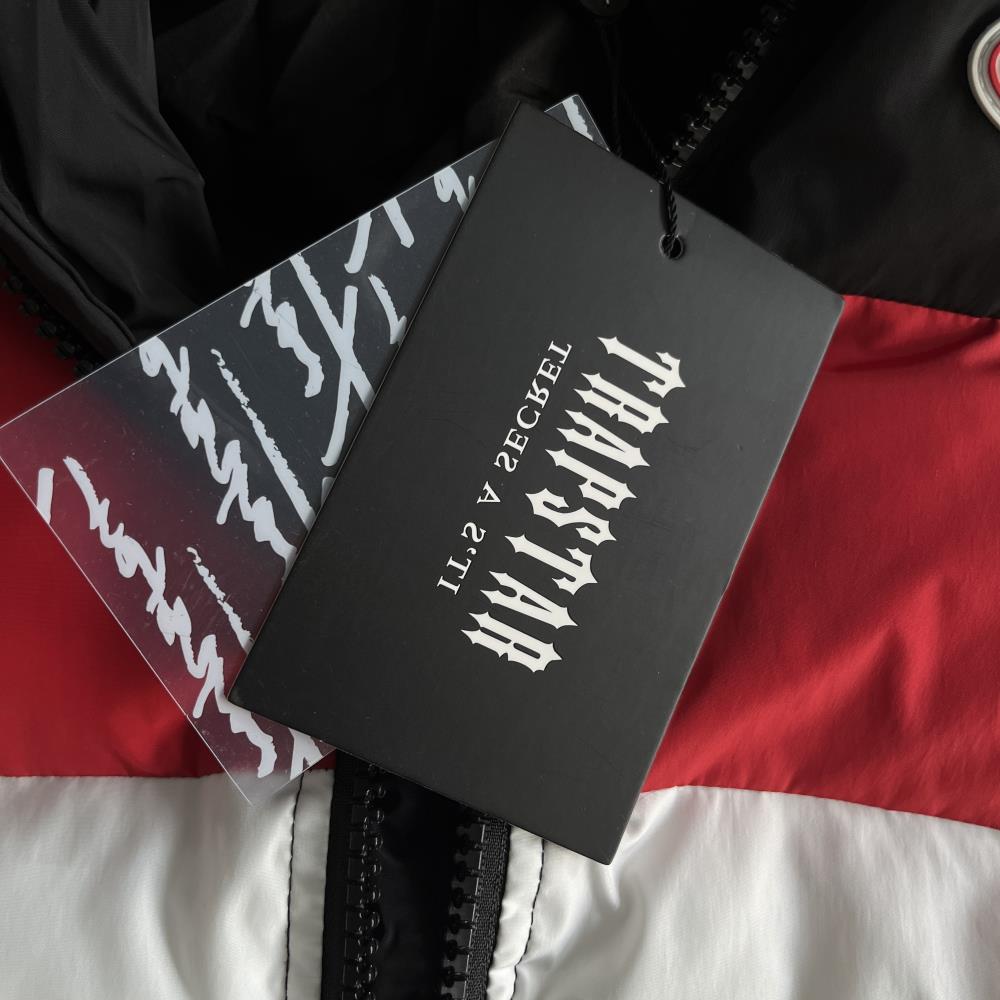 hyperdrive puffer jacket-blackredwhite