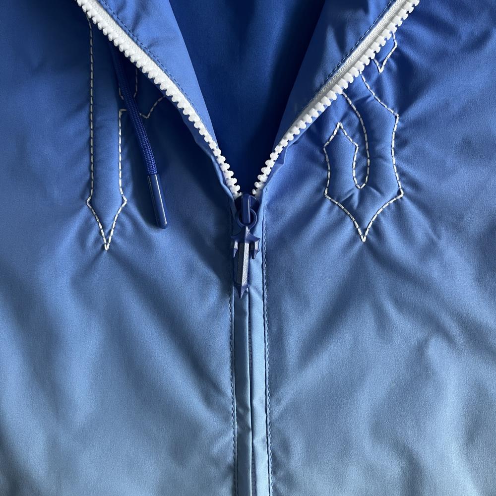 outline arch windbreaker-sky blue gradient
