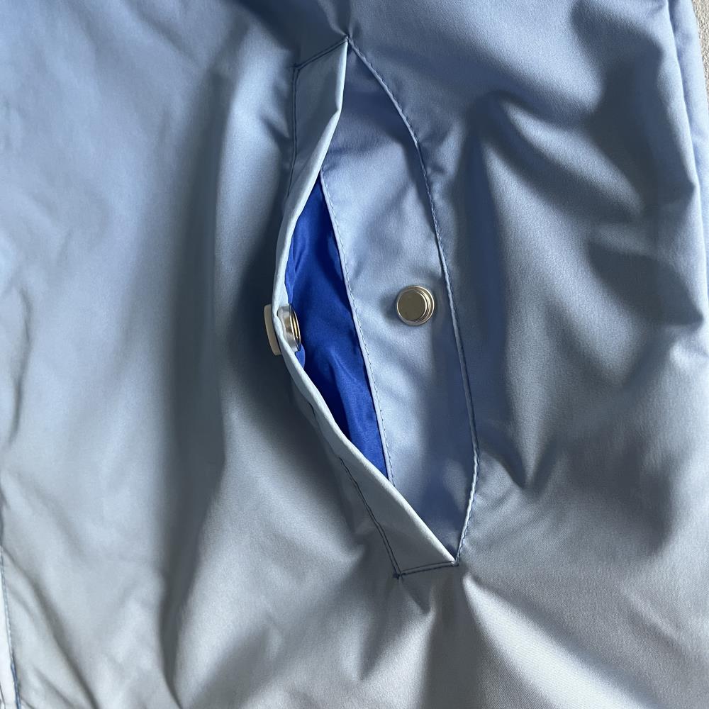 outline arch windbreaker-sky blue gradient