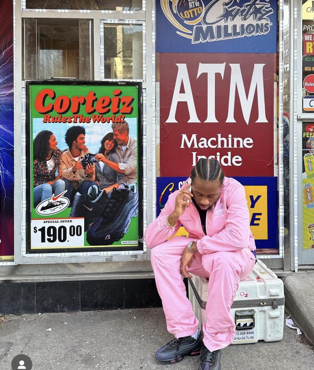 pink shukushuku suit