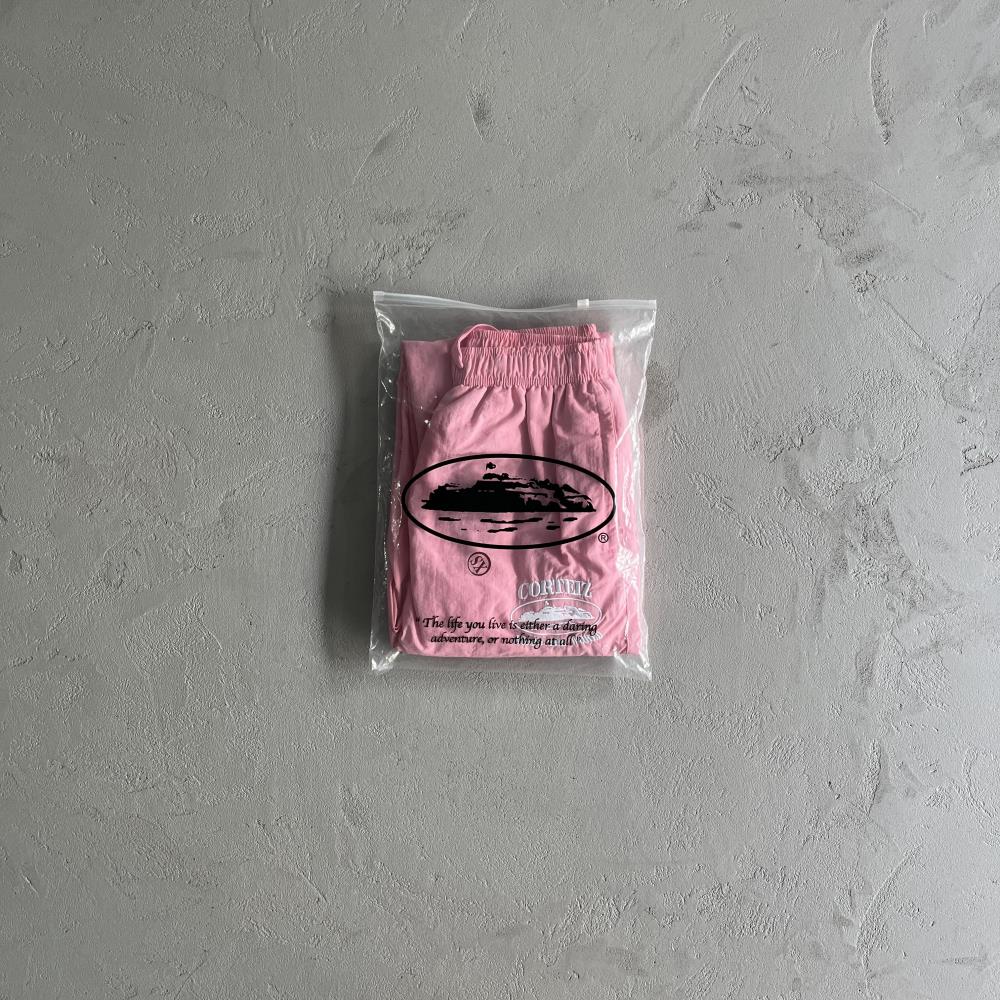 pink shukushuku suit