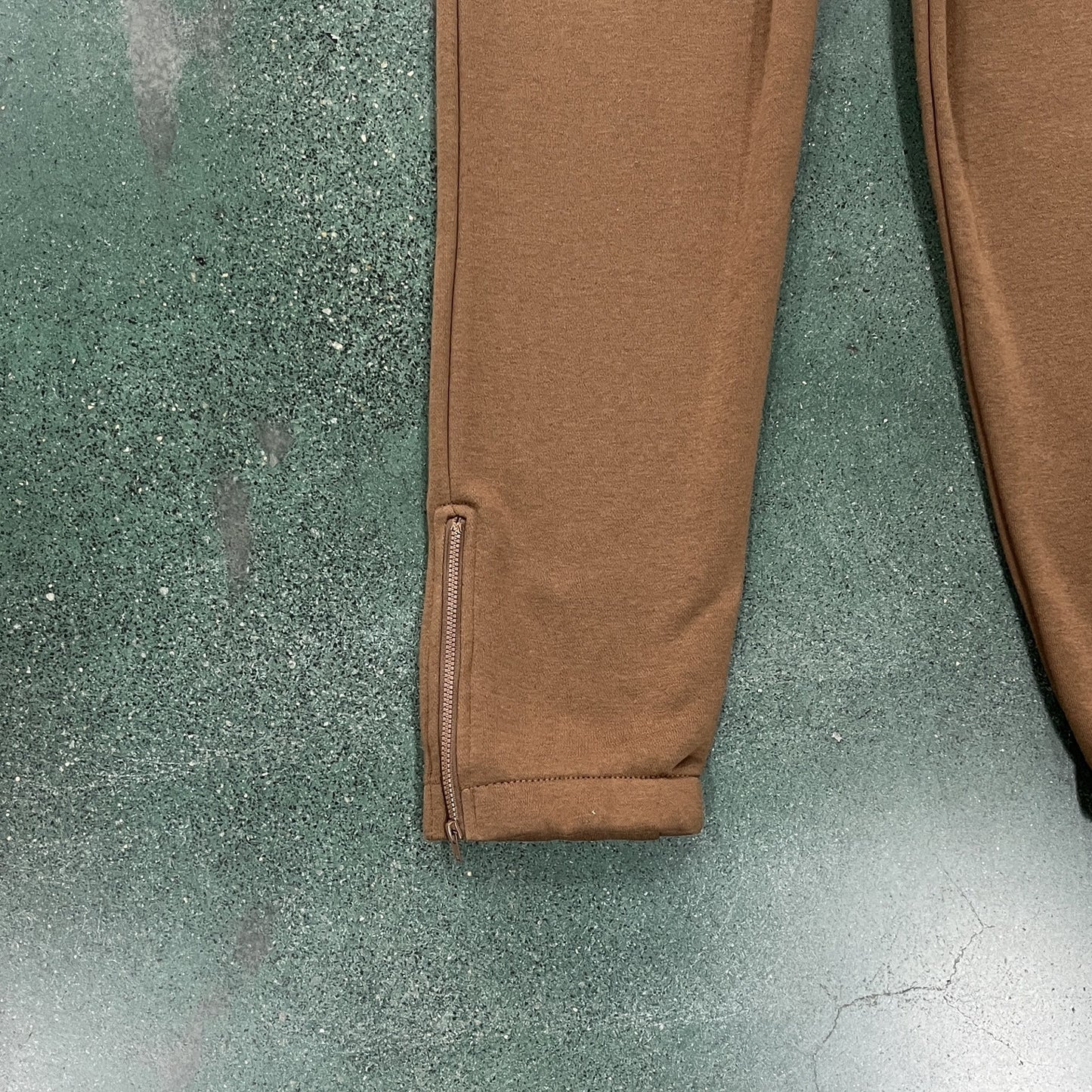 CHENILLE DECDODED2.0 HOODIE TRACKSUIT-BISON