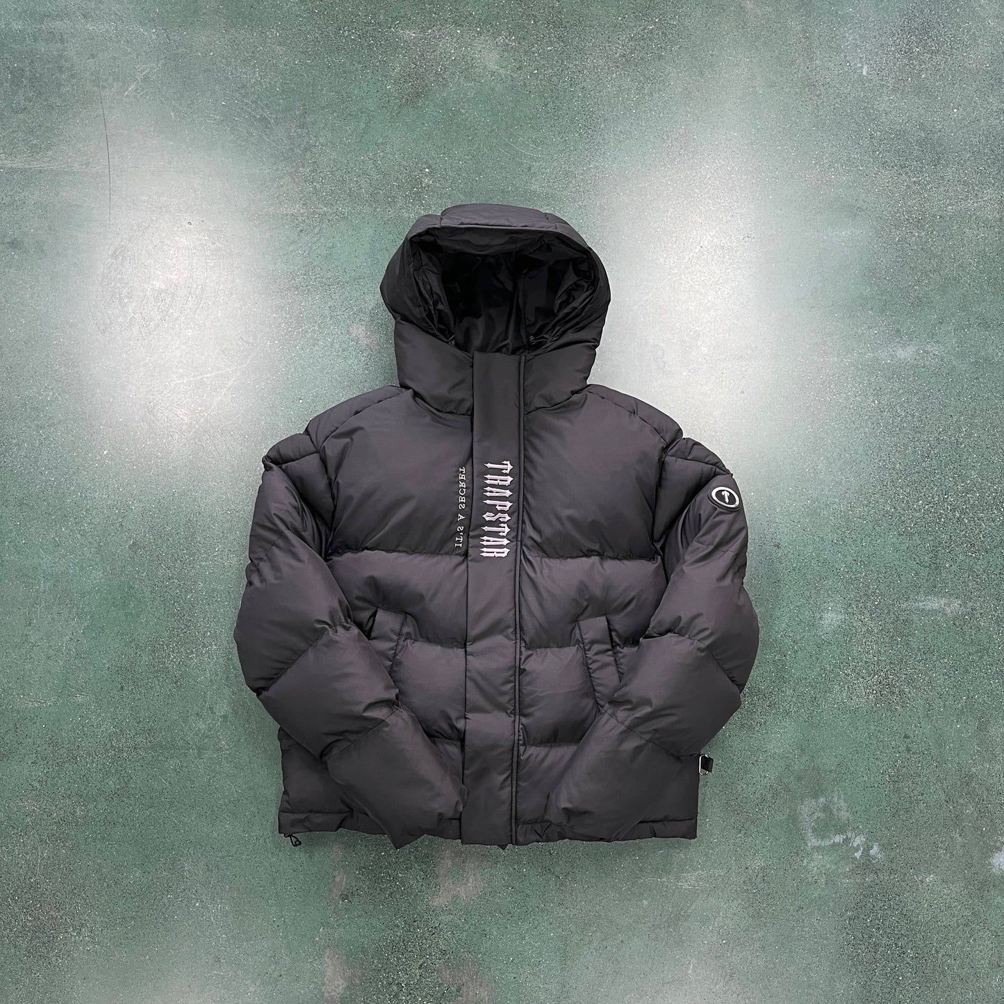 DECODED HOODED PUFFER 2.0 JACKET - BLACK