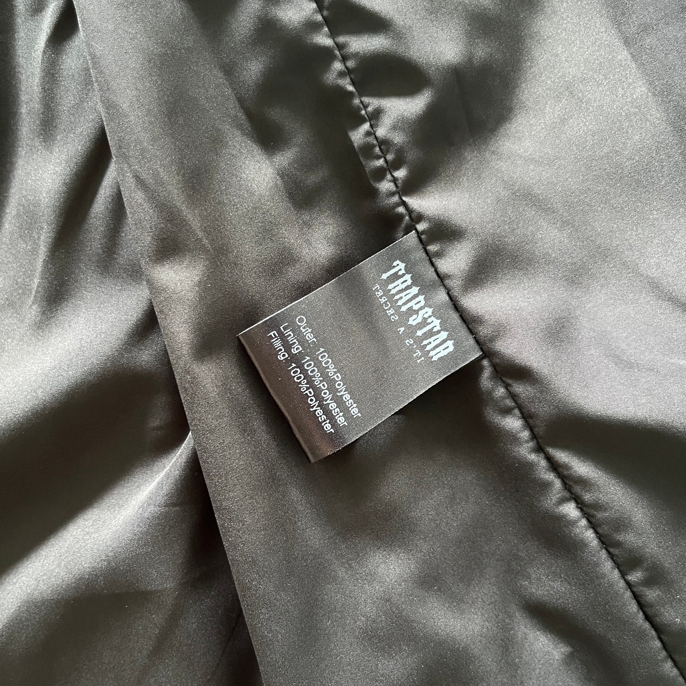 Hyperdrive Gilet Black/Red,Trapstar jacket ROGEDA T