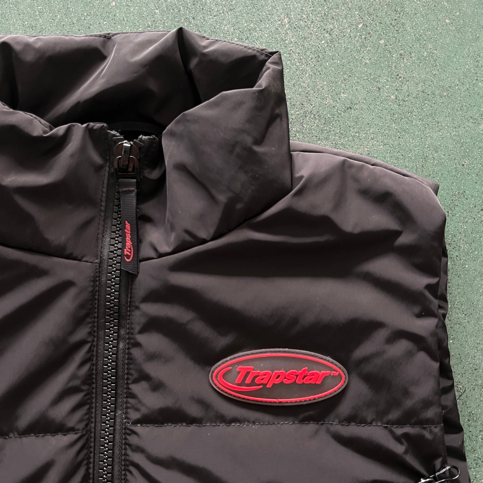 Hyperdrive Gilet Black/Red,Trapstar jacket ROGEDA T